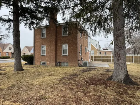 1463 Speechley Boulevard Berkeley IL 60163
