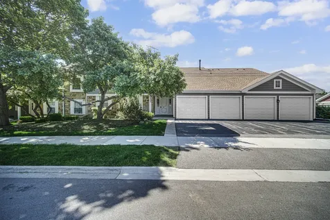 607 Berkley Court Schaumburg IL 60194