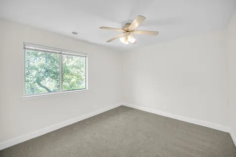 607 Berkley Court Schaumburg IL 60194