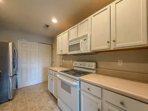 2404 Windward Boulevard Champaign IL 61821