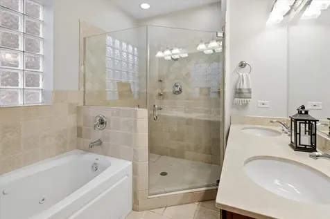 1539 West Montana Street Chicago IL 60614