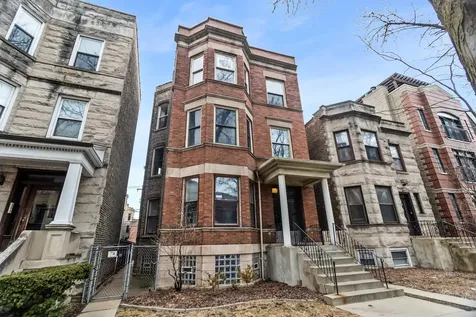 3732 North Racine Avenue Chicago IL 60613