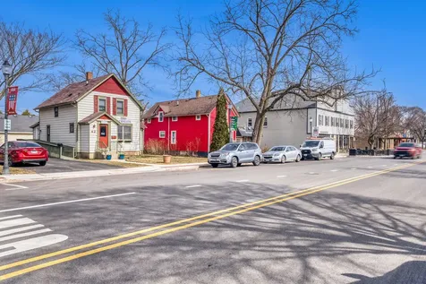 11 South Lake Street Grayslake IL 60030