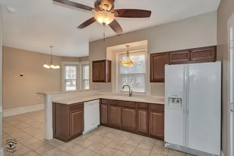 912 South Greenwood Avenue Kankakee IL 60901