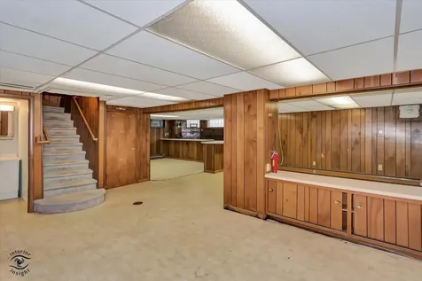 912 South Greenwood Avenue Kankakee IL 60901