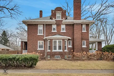 912 South Greenwood Avenue Kankakee IL 60901
