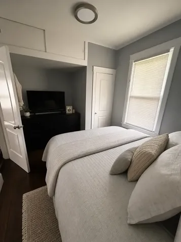 10529 South Perry Avenue Chicago IL 60628