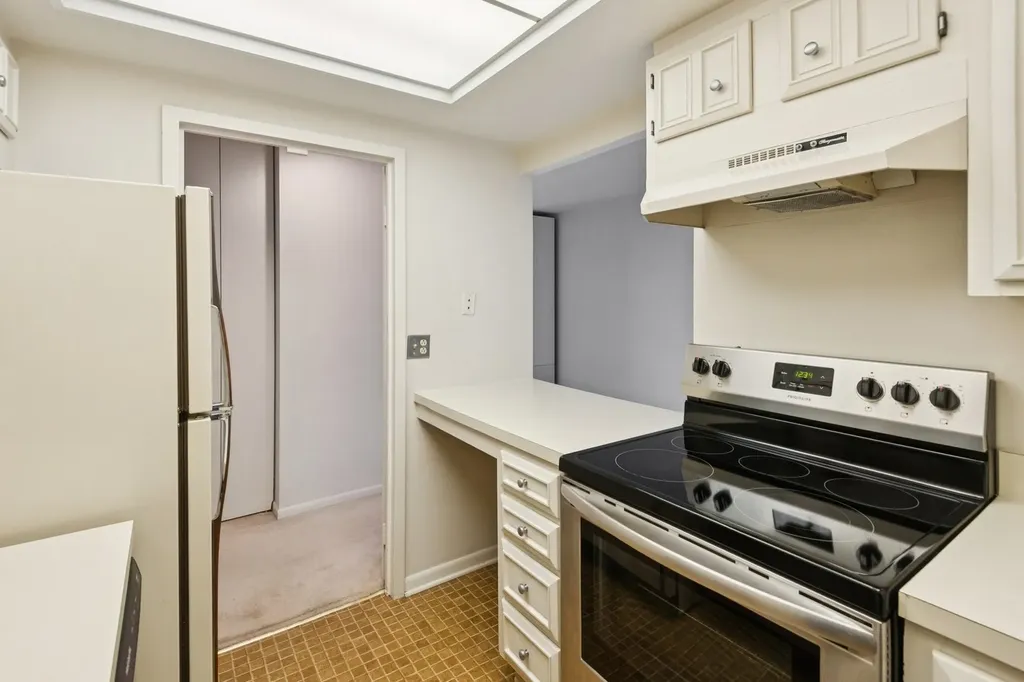 155 North Harbor Drive Chicago IL 60601