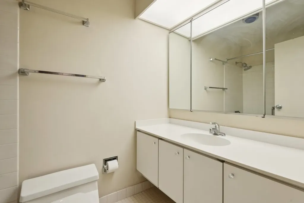 155 North Harbor Drive Chicago IL 60601