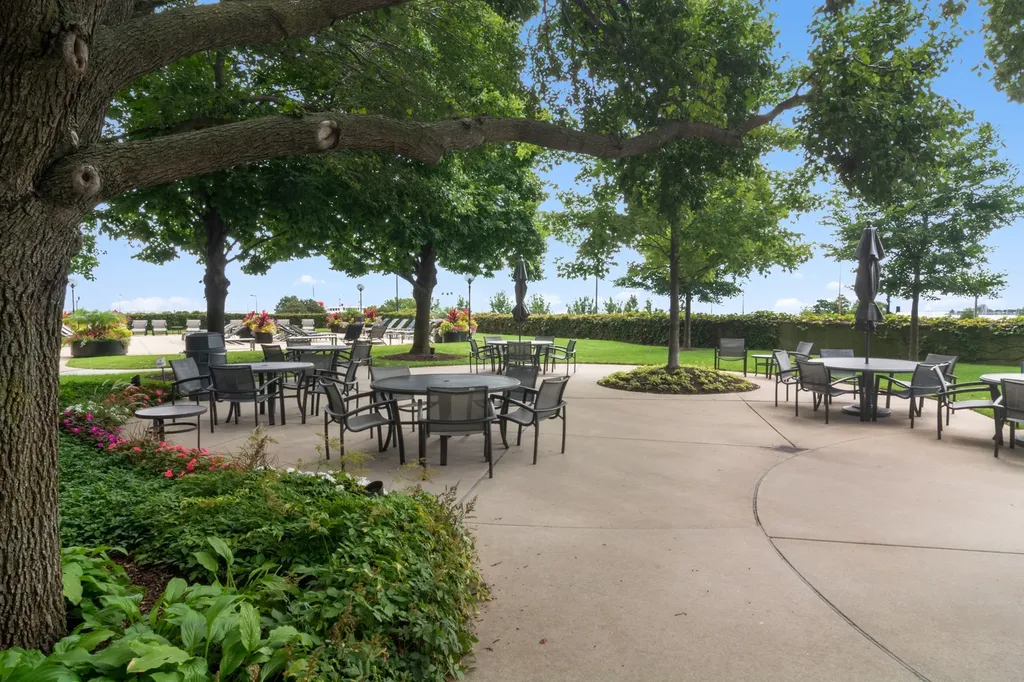 155 North Harbor Drive Chicago IL 60601