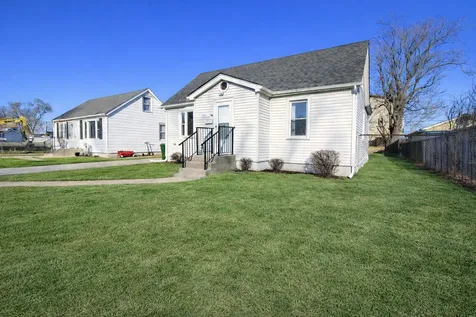 9821 Natoma Avenue Oak Lawn IL 60453