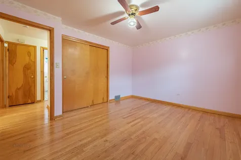 508 Hoxie Avenue Calumet City IL 60409