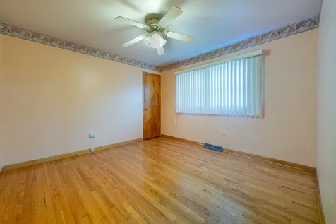 508 Hoxie Avenue Calumet City IL 60409