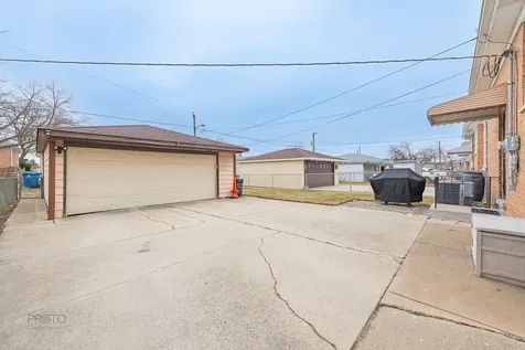 508 Hoxie Avenue Calumet City IL 60409