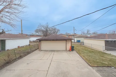 508 Hoxie Avenue Calumet City IL 60409