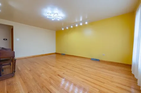 508 Hoxie Avenue Calumet City IL 60409