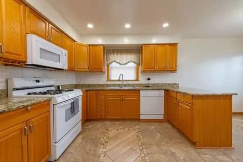 508 Hoxie Avenue Calumet City IL 60409