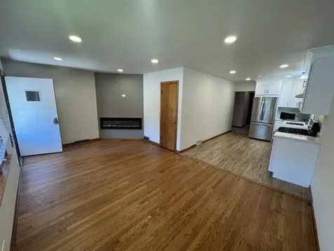 7042 Pershing Road Berwyn IL 60402