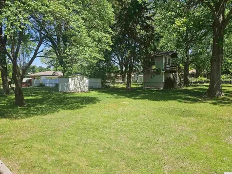 2025 West Hilltop Drive Quincy IL 62305