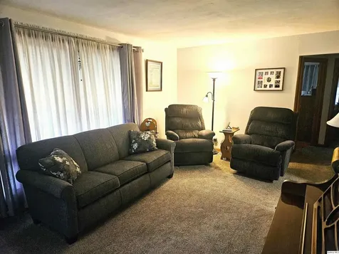 2025 West Hilltop Drive Quincy IL 62305