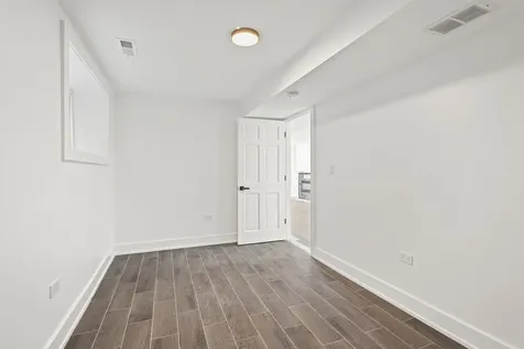 3934 North Sawyer Avenue Chicago IL 60618
