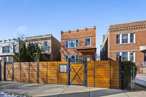 3934 North Sawyer Avenue Chicago IL 60618