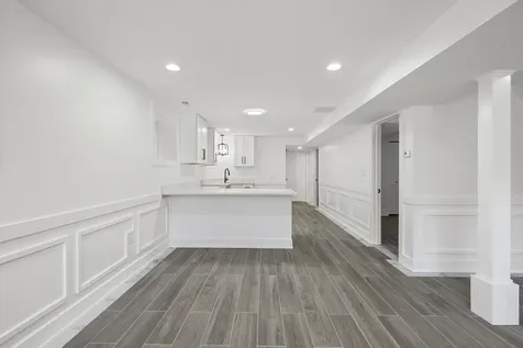 3934 North Sawyer Avenue Chicago IL 60618