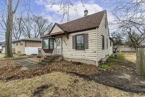 6212 West 92nd Place Oak Lawn IL 60453