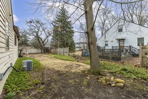 6212 West 92nd Place Oak Lawn IL 60453