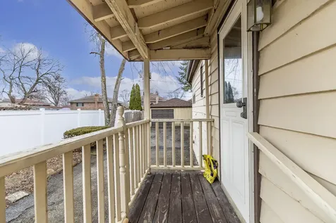 6212 West 92nd Place Oak Lawn IL 60453