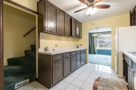 6212 West 92nd Place Oak Lawn IL 60453