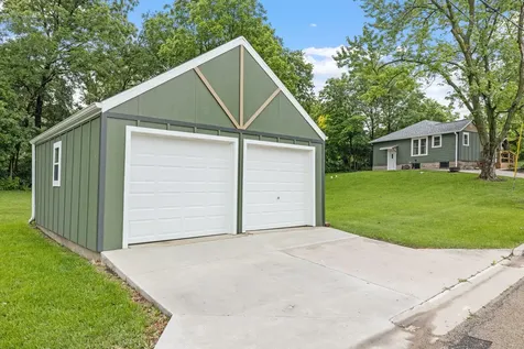 816 South Jefferson Avenue Dixon IL 61021