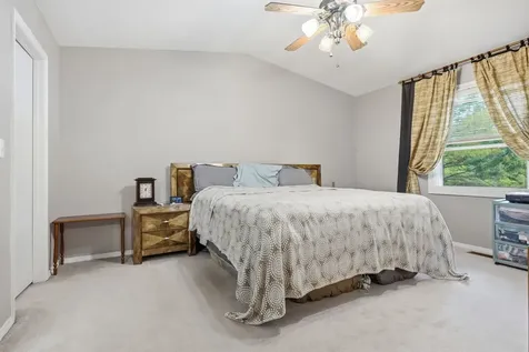 106 Wildflower Place Bloomington IL 61704