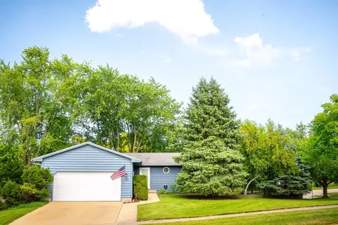 106 Wildflower Place Bloomington IL 61704