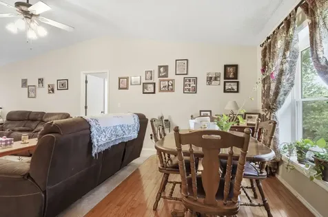106 Wildflower Place Bloomington IL 61704
