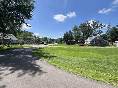 35025 North Ingleside Drive Ingleside IL 60041