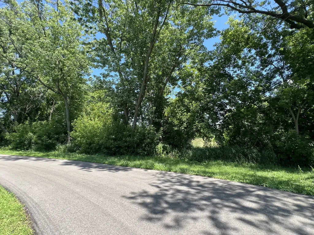 35105 North Ingleside Drive Ingleside IL 60041