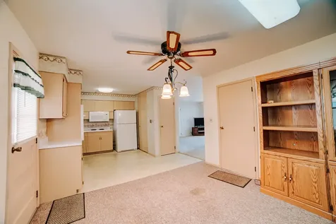 100 West Herron Court Watseka IL 60970