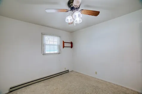 100 West Herron Court Watseka IL 60970