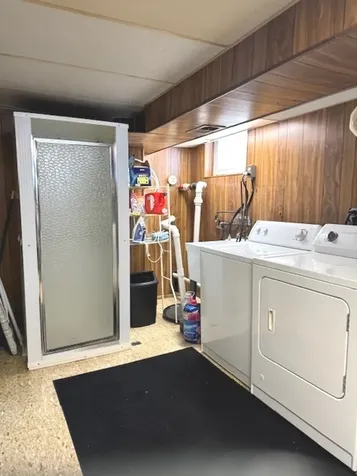 14240 South Manistee Avenue Burnham IL 60633