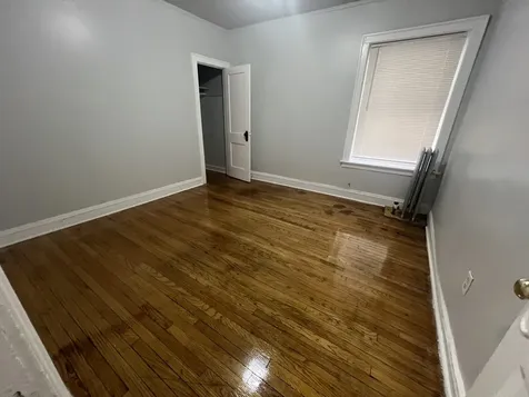 2049 East 68th Street Chicago IL 60649