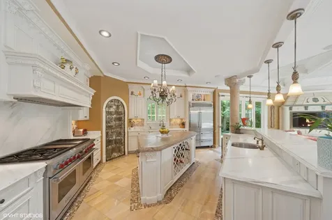 1031 Barrys Court Lake Forest IL 60045