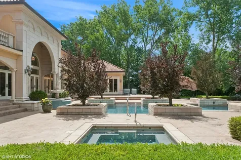 1031 Barrys Court Lake Forest IL 60045