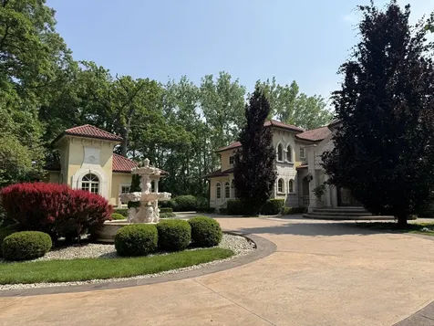1031 Barrys Court Lake Forest IL 60045