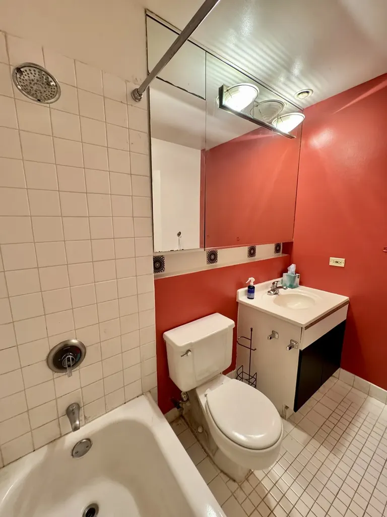 40 East 9th Street Chicago IL 60605