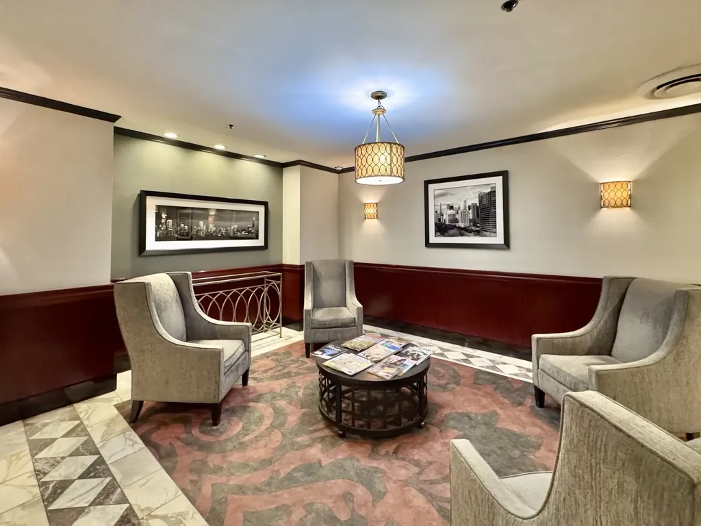 40 East 9th Street Chicago IL 60605