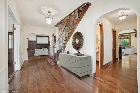 691 Lake Avenue Crystal Lake IL 60014