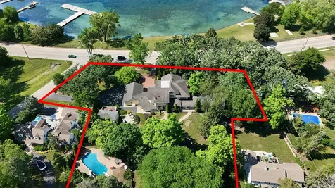 691 Lake Avenue Crystal Lake IL 60014