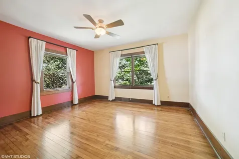 691 Lake Avenue Crystal Lake IL 60014
