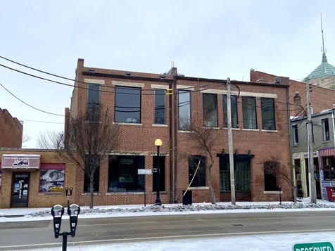 105 South Walnut Street Champaign IL 61820